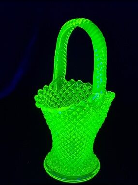 Vintage Westmoreland Diamond Point Vaseline/Uranium Glass Basket